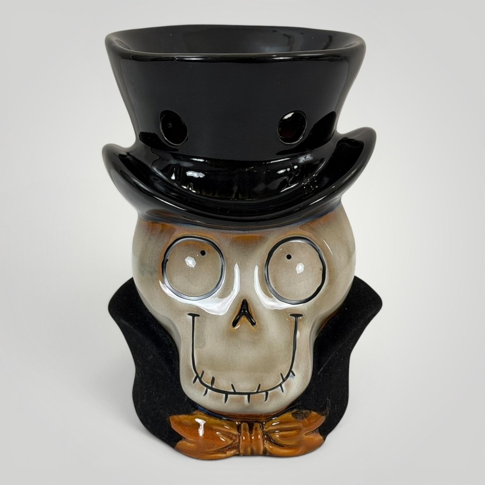 Yankee Candle Boney Head Skull Tea Light Wax Warmer Halloween Gothic‎